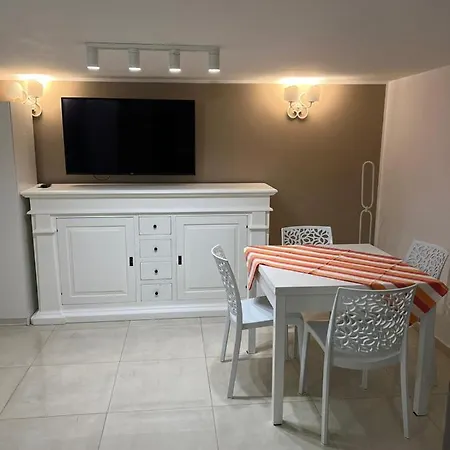 Apartment Life House